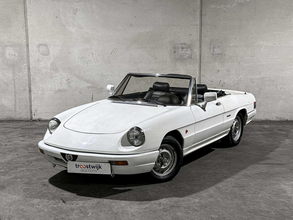 Alfa Romeo Spider S3 116pk 1988