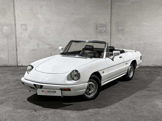 Alfa Romeo Spider S3 116pk 1988