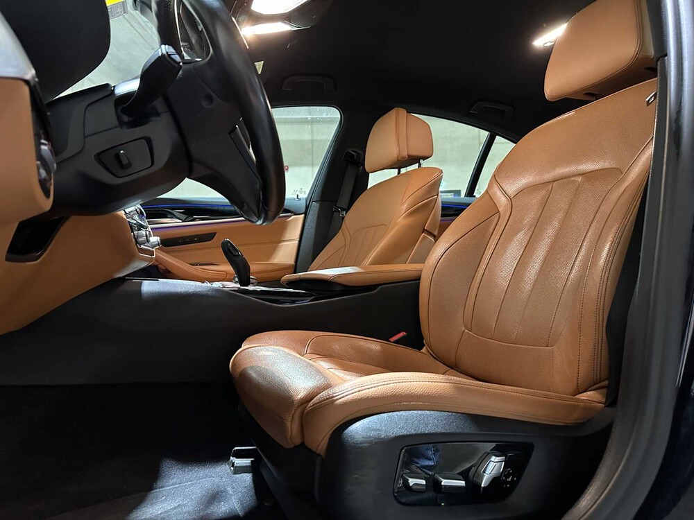 BMW 530e iPerformance High Executive 5-serie 252pk 2019 (Origineel-NL + 1eigenaar), ZT-244-H