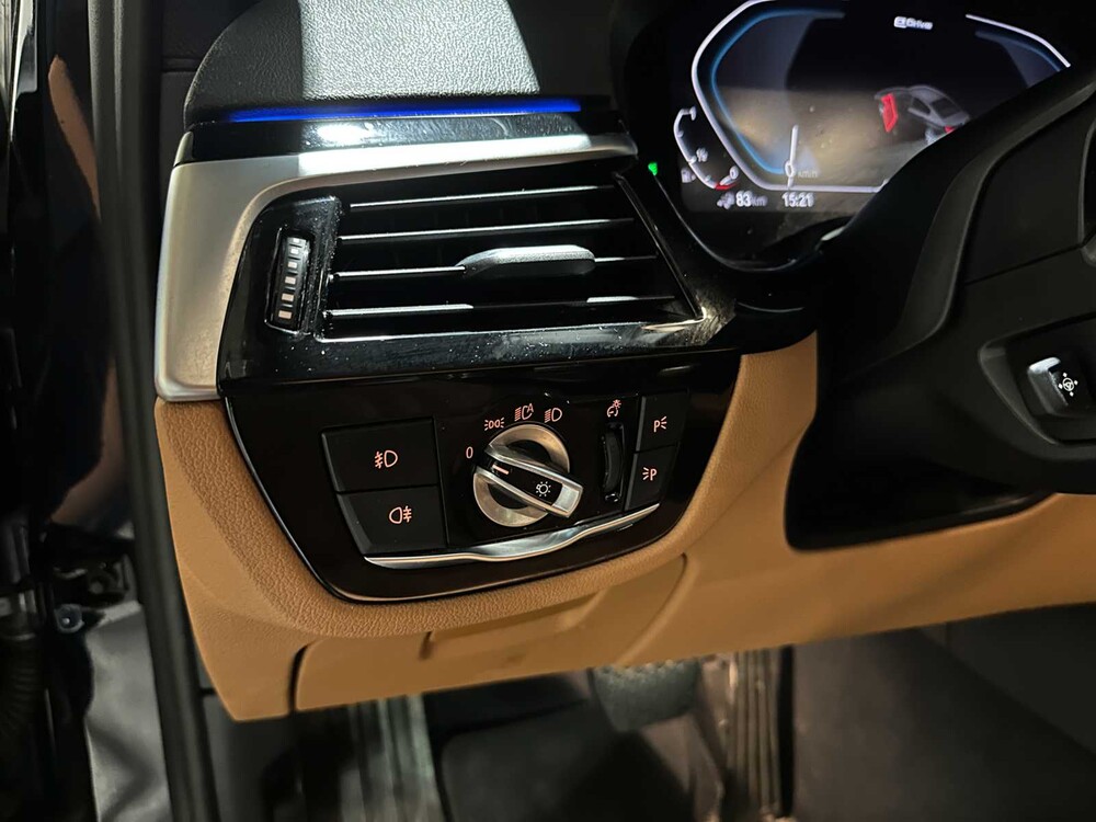 BMW 530e iPerformance High Executive 5-serie 252pk 2019 (Origineel-NL + 1eigenaar), ZT-244-H