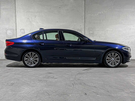 BMW 530e iPerformance High Executive 5-serie 252pk 2019 (Origineel-NL + 1eigenaar), ZT-244-H
