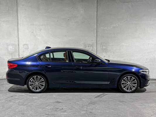 BMW 530e iPerformance High Executive 5-serie 252pk 2019 (Origineel-NL + 1eigenaar), ZT-244-H