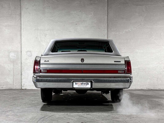 Lincoln Town Car 4.9 V8 Signature SD 160pk 1989, K-946-BX