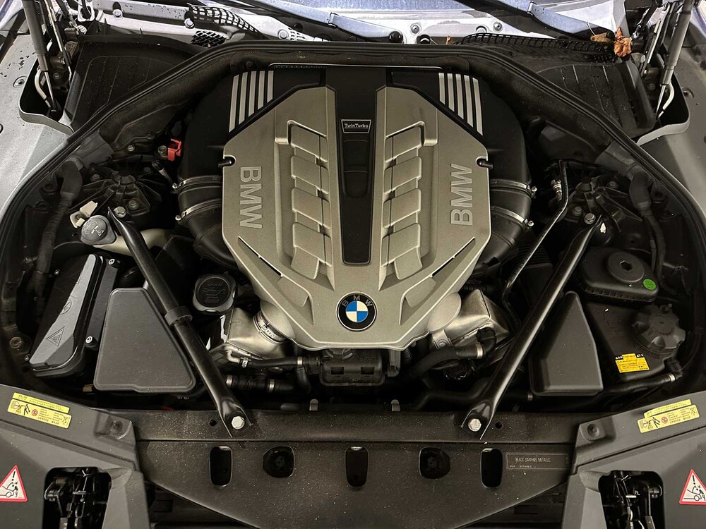 BMW 750i 4.4 V8 409pk 2009 F01 7-serie, GSV-72-V Youngtimer