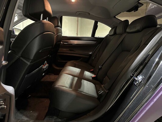 BMW 750i 4.4 V8 409pk 2009 F01 7-serie, GSV-72-V Youngtimer