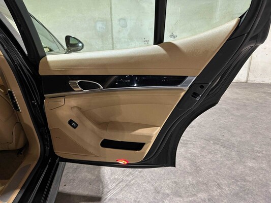 Porsche Panamera 3.6 V6 299pk 2012, RJ-394-N