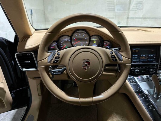 Porsche Panamera 3.6 V6 299pk 2012, RJ-394-N