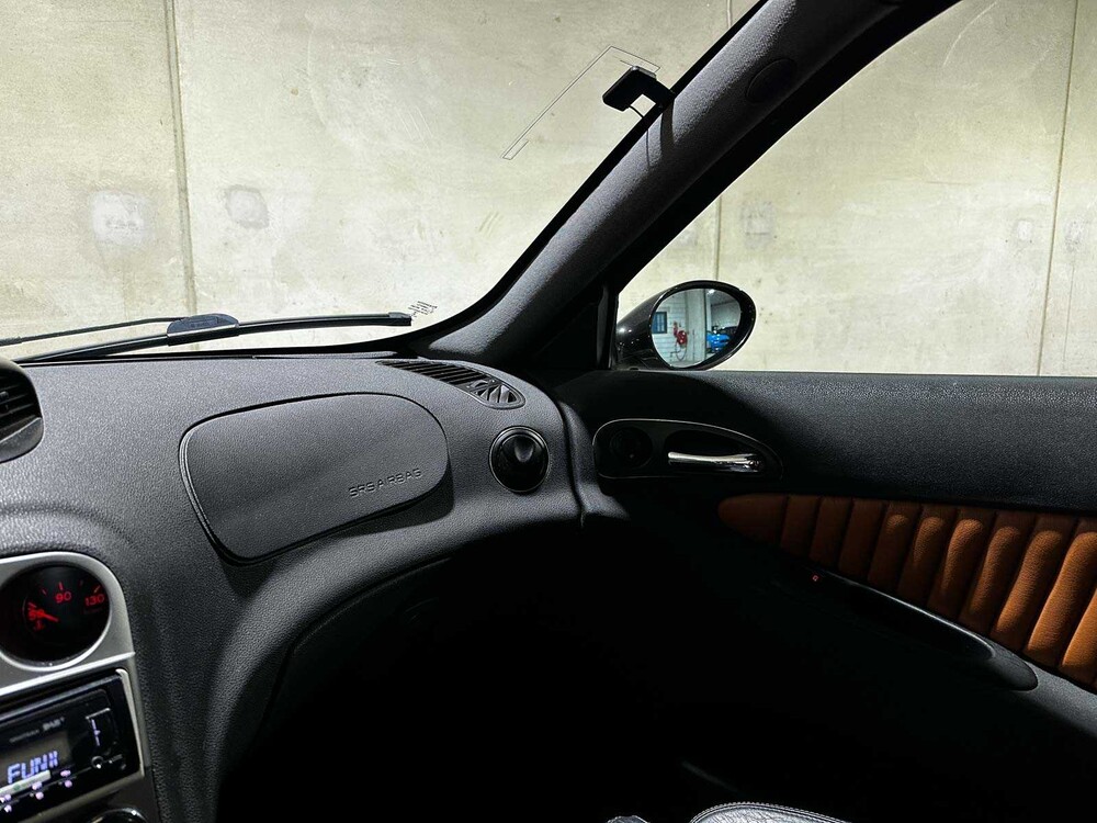 Alfa Romeo 156 GTA 3.2 V6 Berlina 250pk 2003 (Original-NL), 51-LV-RH Youngtimer
