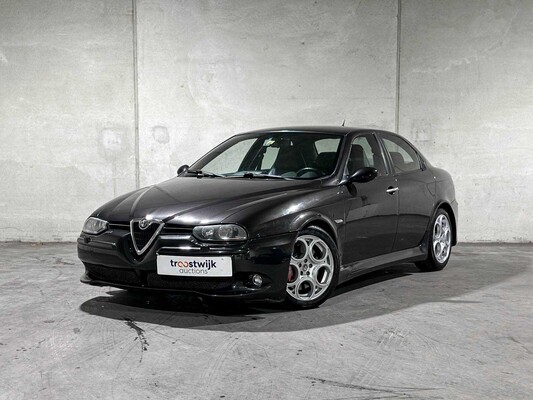 Luxury, sports and classic cars te Tiel