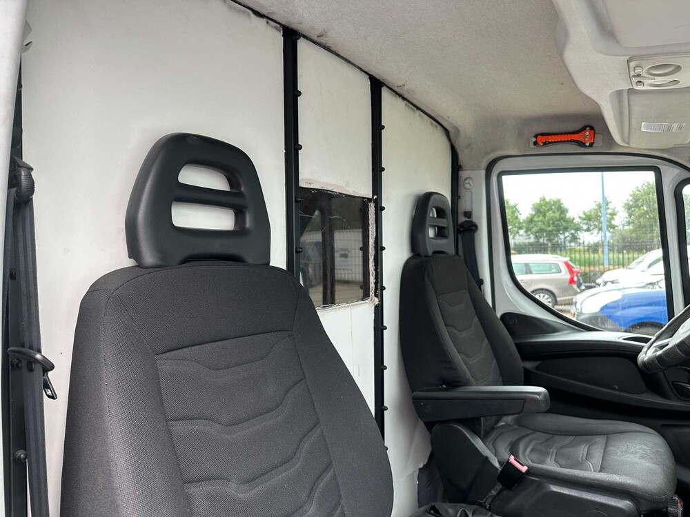 Iveco Daily 35S11V 2.3 410 H3 106pk 2016 (Origineel-NL) Automaat, VT-330-S