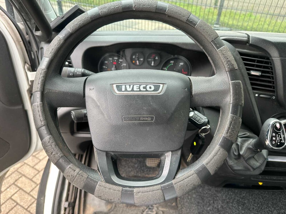 Iveco Daily 35S11V 2.3 410 H3 106pk 2016 (Origineel-NL) Automaat, VT-330-S