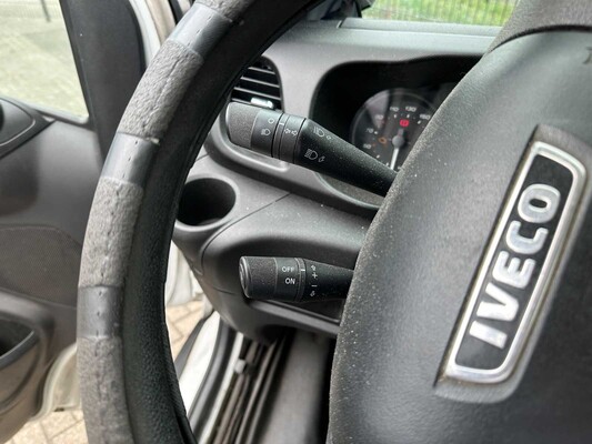 Iveco Daily 35S11V 2.3 410 H3 106pk 2016 (Origineel-NL) Automaat, VT-330-S