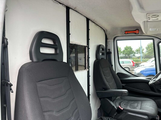 Iveco Daily 35S11V 2.3 410 H3 106pk 2016 (Origineel-NL) Automaat, VT-330-S