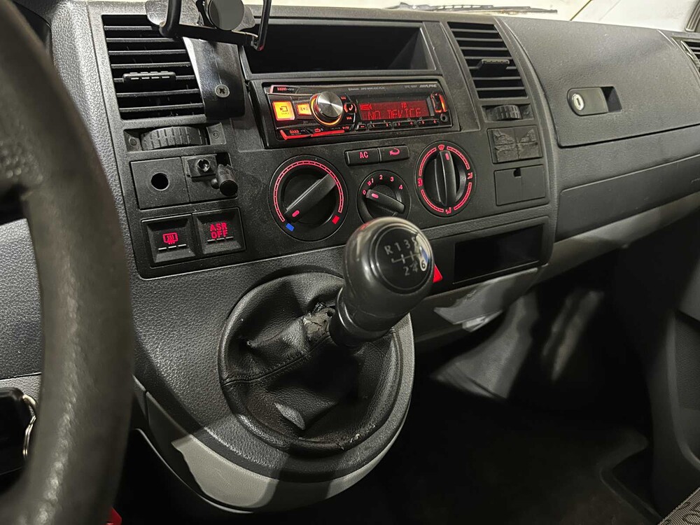 Volkswagen Transporter 2.5 TDI 340 DC 131pk 2006 (Origineel-NL) Dubbele Cabine, 23-BZ-JN