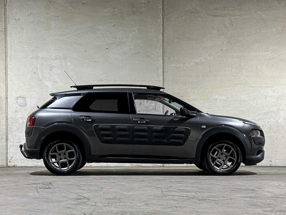 Citroen C4 Cactus 1.2 PureTech Shine 82pk 2017 (Origineel-NL), NR-746-F