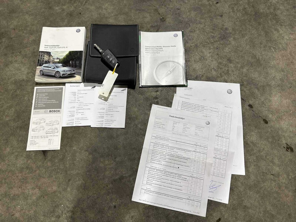Volkswagen Golf 1.0 TSI Comfortline Business 110pk 2018 (Origineel-NL), RX-771-L