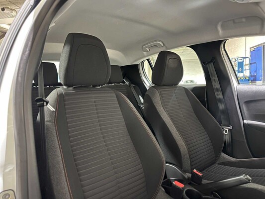 Peugeot 208 1.2 PureTech Active 74pk 2023 (Origineel-NL+1e eigenaar), R-957-ZG