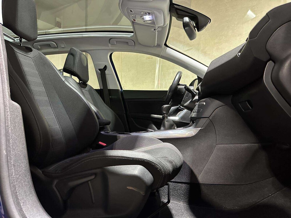 Peugeot 308 SW 1.2 PureTech Blue Lease Premium 5D 131 PS 2020 (Original-NL), H-199-PD