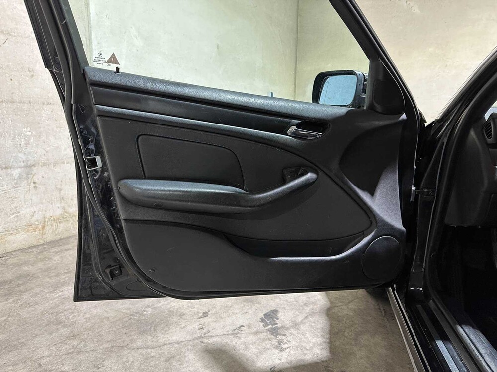 BMW 316i Touring Special Edition 116pk 2004 3-serie (Origineel-NL), 40-PG-BG