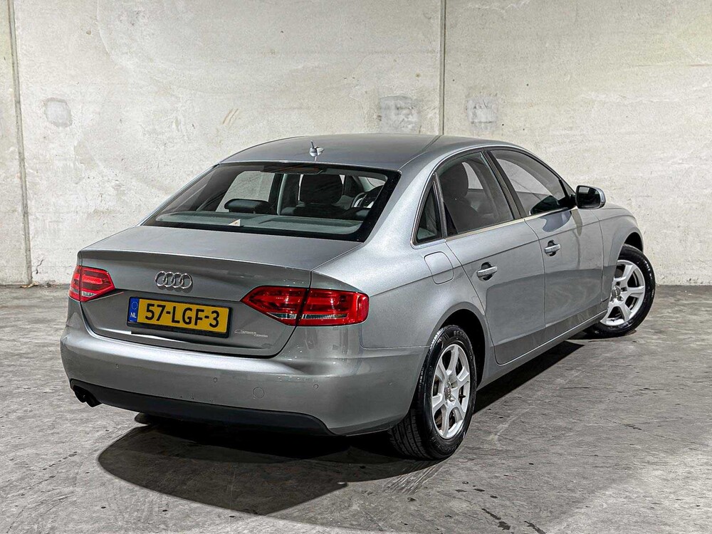 Audi A4 Limousine 1.8 TFSI Pro Line 120pk 2010 (Origineel-NL), 57-LGF-3