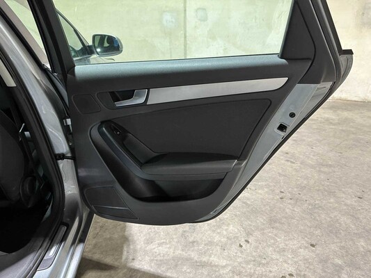 Audi A4 Limousine 1.8 TFSI Pro Line 120pk 2010 (Origineel-NL), 57-LGF-3