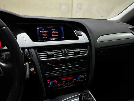 Audi A4 Limousine 1.8 TFSI Pro Line 120pk 2010 (Origineel-NL), 57-LGF-3