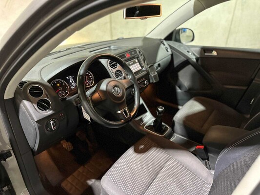 Volkswagen Tiguan 1.4 TSI Comfort&Design 150pk 2011 (Origineel-NL), 43-PRX-3