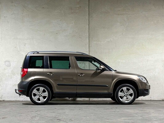 Skoda Yeti 1.2 TSI Tour 105pk 2013 (Origineel-NL), 01-ZJX-8