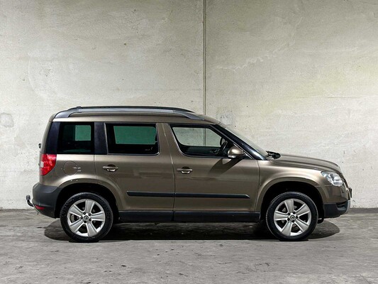 Skoda Yeti 1.2 TSI Tour 105pk 2013 (Origineel-NL), 01-ZJX-8