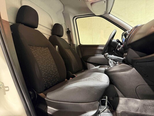 Opel Combo 1.6 CDTi L2H1 Edition 105pk 2018 (Origineel-NL), V-609-VB