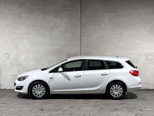 Opel Astra Sports Tourer 1.4 Design Edition 101pk 2013 (Origineel-NL), 5-SJJ-38
