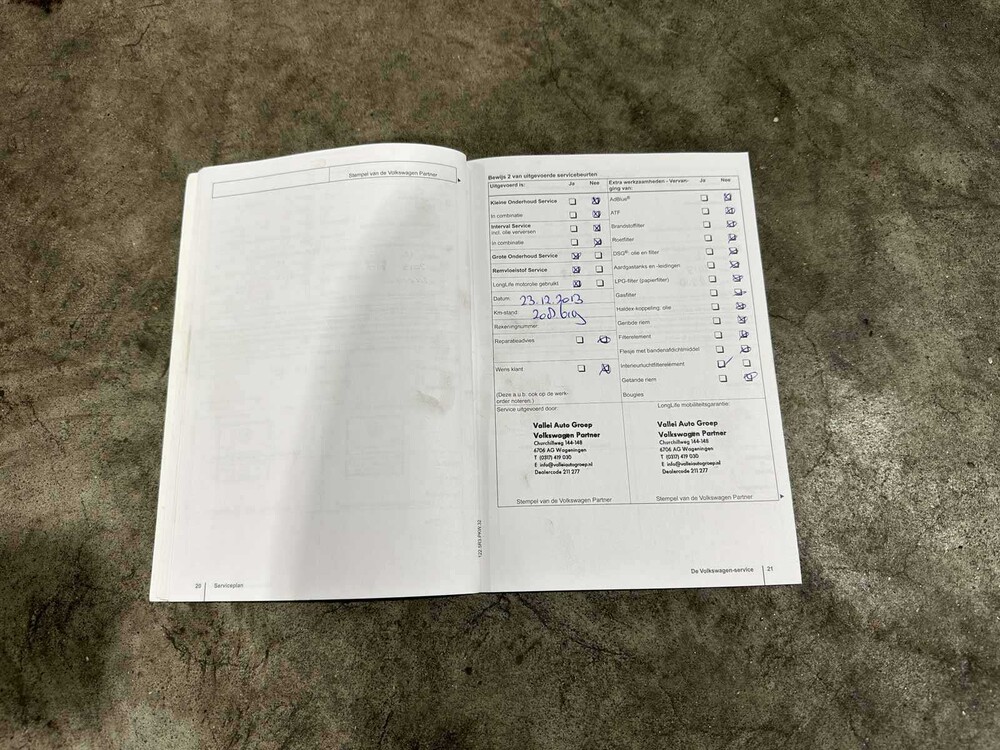 Volkswagen Golf 1.6 Trendline 101pk 2000, 99-DT-KF