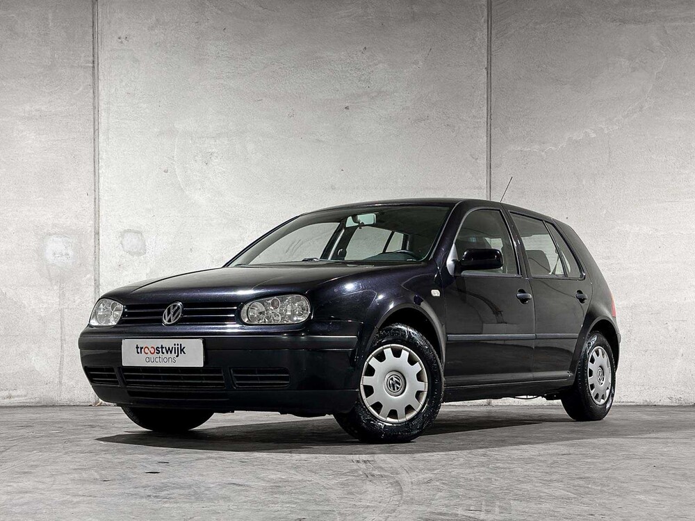 Volkswagen Golf 1.6 Trendline 101pk 2000, 99-DT-KF