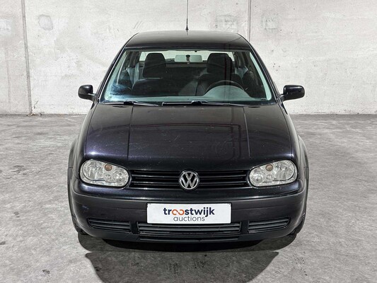 Volkswagen Golf 1.6 Trendline 101pk 2000, 99-DT-KF