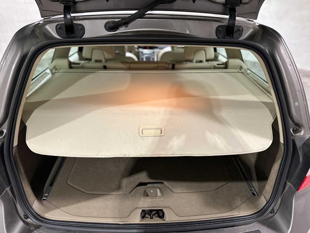 Volvo V70 1.6 T4 Limited Edition 179pk 2011 (Origineel-NL), 60-SKF-2
