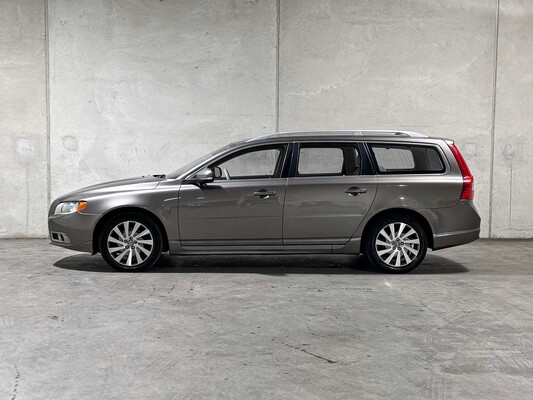 Volvo V70 1.6 T4 Limited Edition 179pk 2011 (Origineel-NL), 60-SKF-2