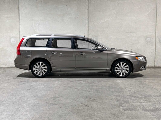 Volvo V70 1.6 T4 Limited Edition 179pk 2011 (Origineel-NL), 60-SKF-2
