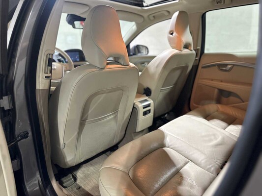 Volvo V70 1.6 T4 Limited Edition 179pk 2011 (Origineel-NL), 60-SKF-2