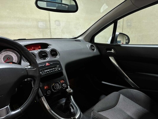 Peugeot 308 CC 1.6 VTi Sport Pack 120pk 2011 Cabriolet (Hardtop), J-174-FB