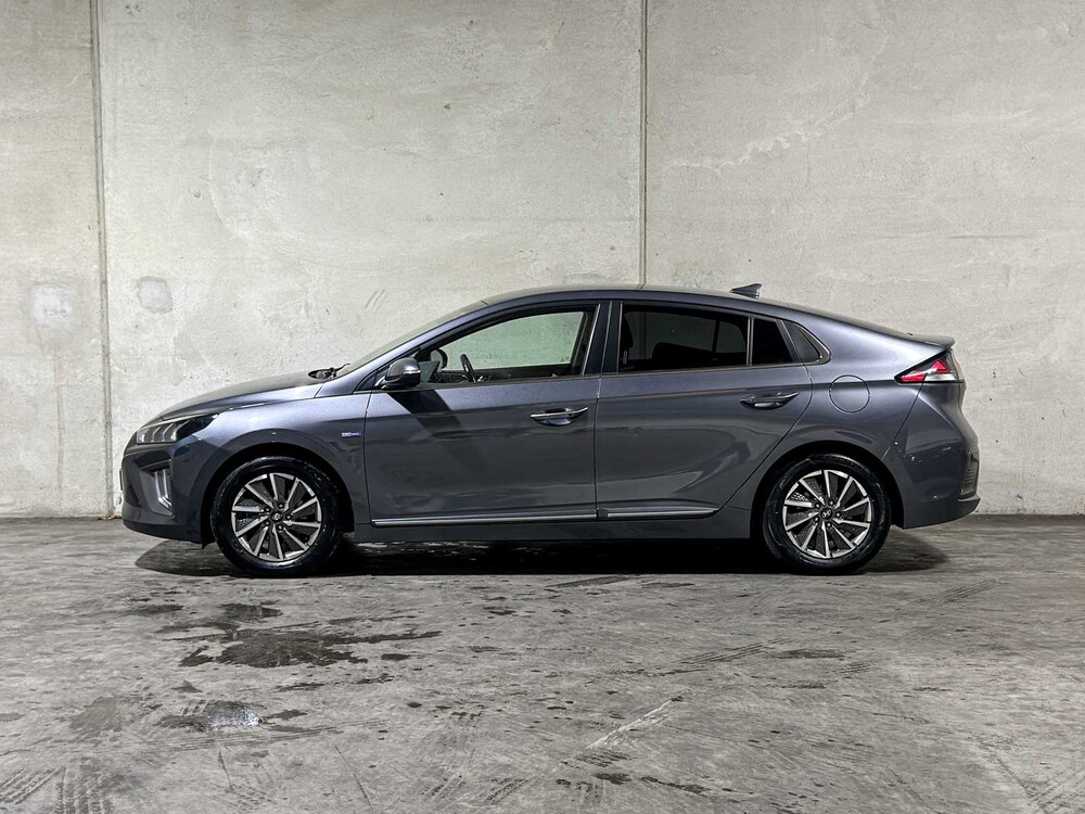 Hyundai IONIQ Premium EV 38 kWh 136pk 2020 (Origineel-NL), H-057-FT