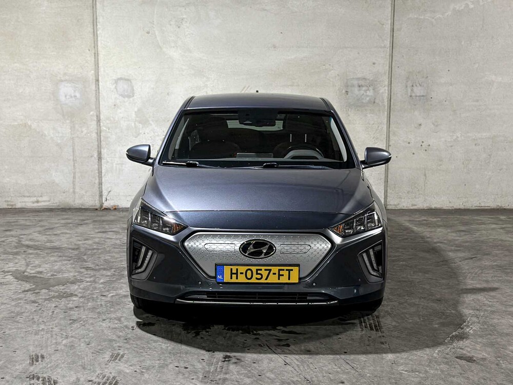 Hyundai IONIQ Premium EV 38 kWh 136pk 2020 (Origineel-NL), H-057-FT