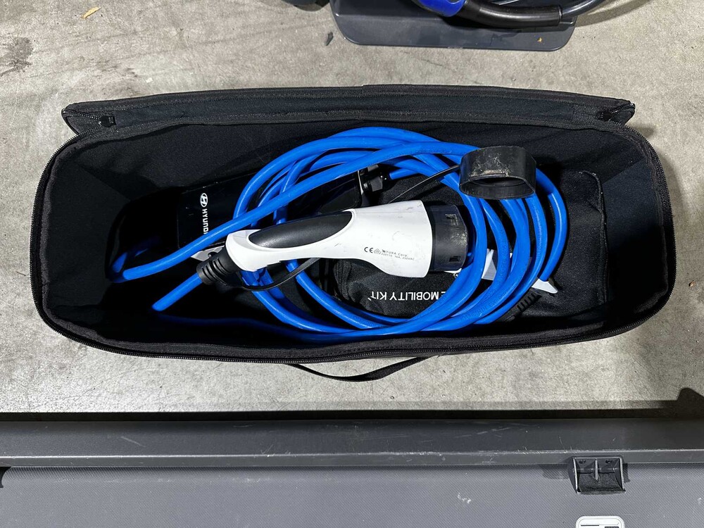Hyundai IONIQ Premium EV 38 kWh 136pk 2020 (Origineel-NL), H-057-FT