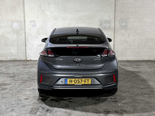 Hyundai IONIQ Premium EV 38 kWh 136pk 2020 (Origineel-NL), H-057-FT