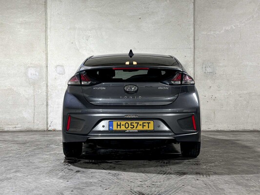 Hyundai IONIQ Premium EV 38 kWh 136pk 2020 (Origineel-NL), H-057-FT