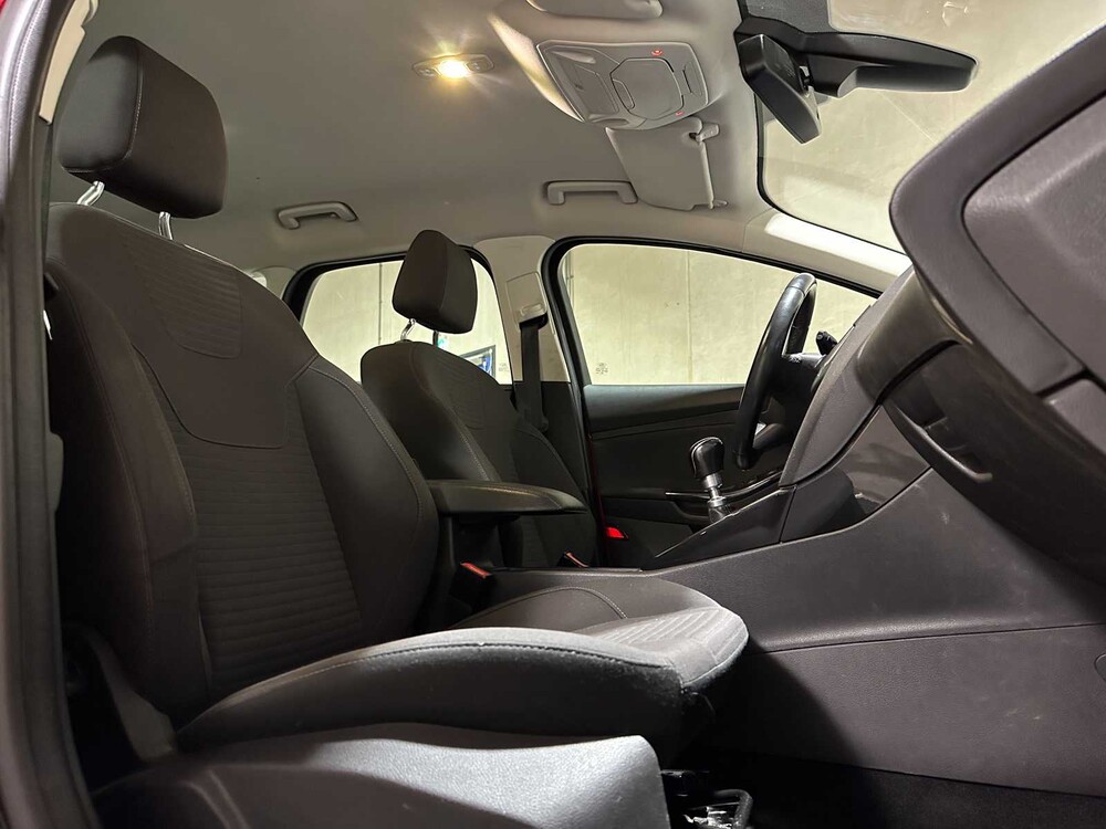 Ford Focus Wagon 1.5 Titanium 150pk 2017 (Origineel-NL), NZ-853-B