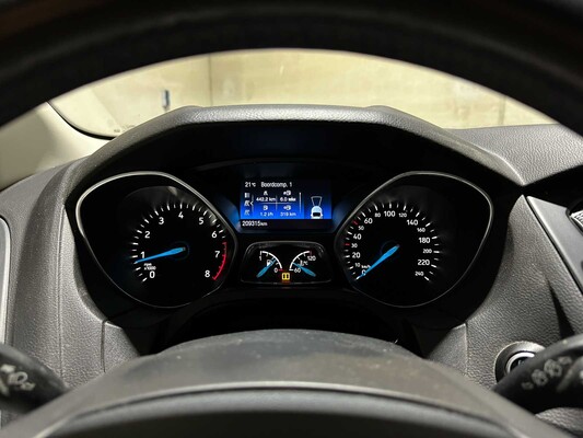Ford Focus Wagon 1.5 Titanium 150pk 2017 (Origineel-NL), NZ-853-B