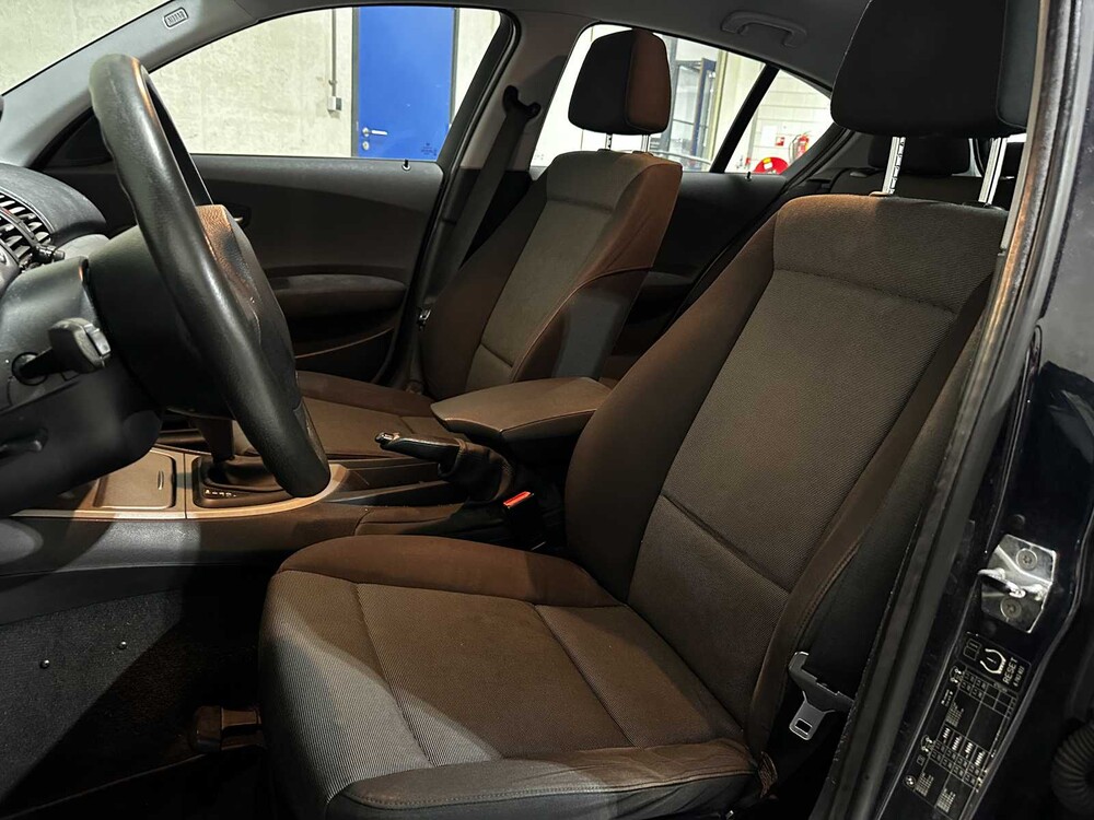 BMW 118i Business Line 129pk 2007 1-serie (Origineel-NL) Automaat, 84-TS-KH