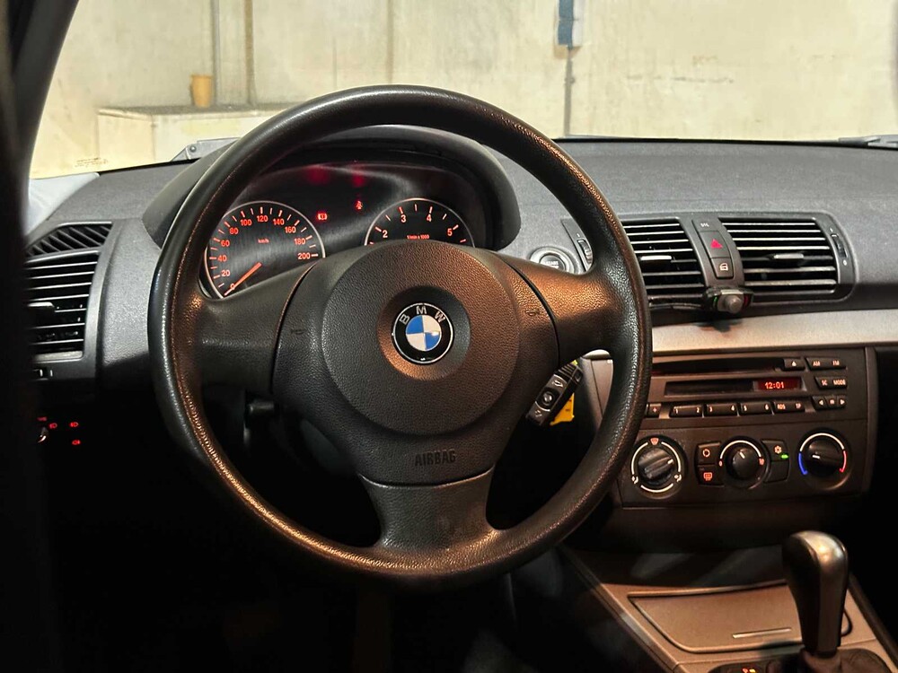 BMW 118i Business Line 129pk 2007 1-serie (Origineel-NL) Automaat, 84-TS-KH