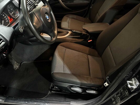 BMW 118i Business Line 129pk 2007 1-serie (Origineel-NL) Automaat, 84-TS-KH