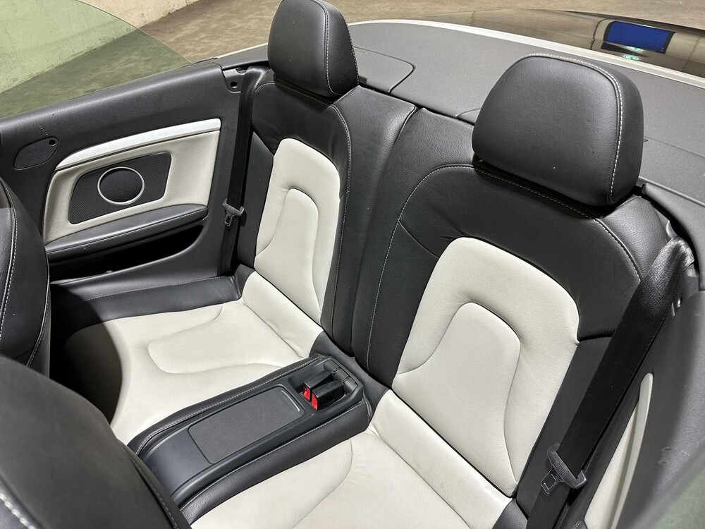 Audi A5 Cabriolet 1.8 TFSI Pro Line S 170pk 2013 (Origineel-NL), 64-ZRP-1